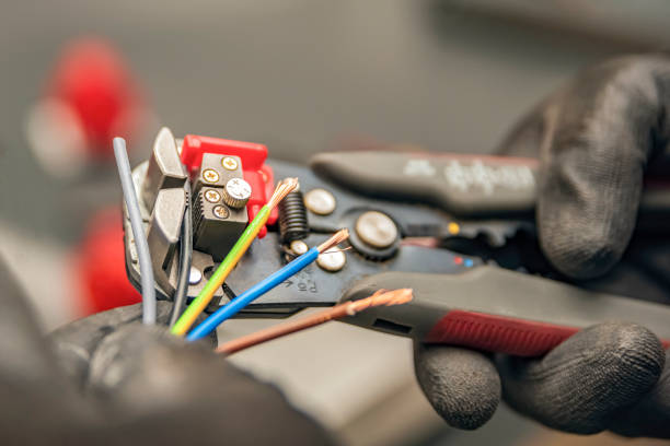 Best Local Electrician Companies  in Marlow, OK